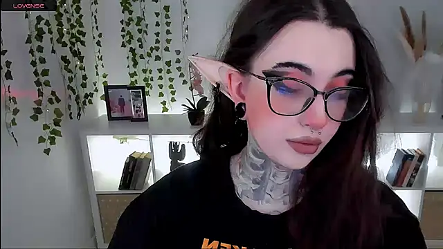 Snapshot of Dixi_Pixi_ chatting on 11, 10, 2025 Dixi Pixi online show from 11, 10, 2025