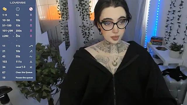 Dixi Pixi  online show from 6, 6, 2026