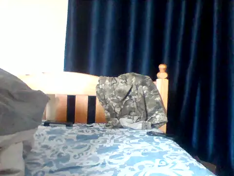 curvy natallie online show from 8, 10, 2025