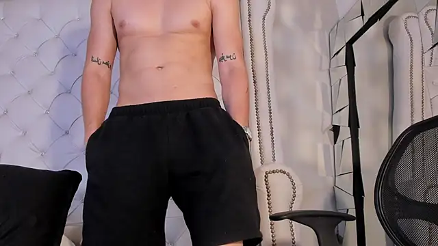 Karimferrer online show from 27, 3, 2026