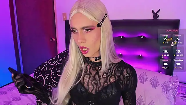 Snapshot of AngelsJones21 chatting on 7, 11, 2025 AngelsJones21 online show from 7, 11, 2025