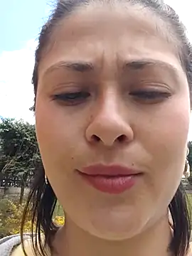 LisbethMoore  online show from 13, 2, 2025