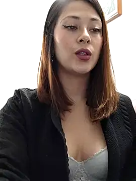 LisbethMoore  online show from 13, 3, 2025