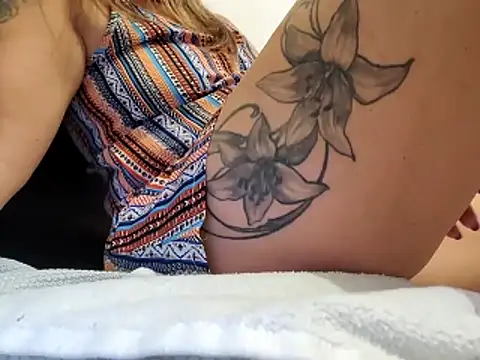 Snapshot of sweethotmilf888 chatting on 18, 6, 2026 sweethotmilf888 online show from 18, 6, 2026