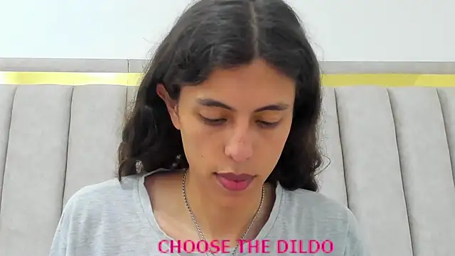 FreyaMoller online show from 10, 9, 2025