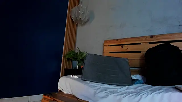Snapshot of french_sexx chatting on 20, 12, 2024 french sexx online show from 20, 12, 2024