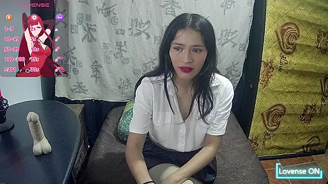 Snapshot of Hanha00 chatting on 30, 4, 2026 Hanha00 online show from 30, 4, 2026