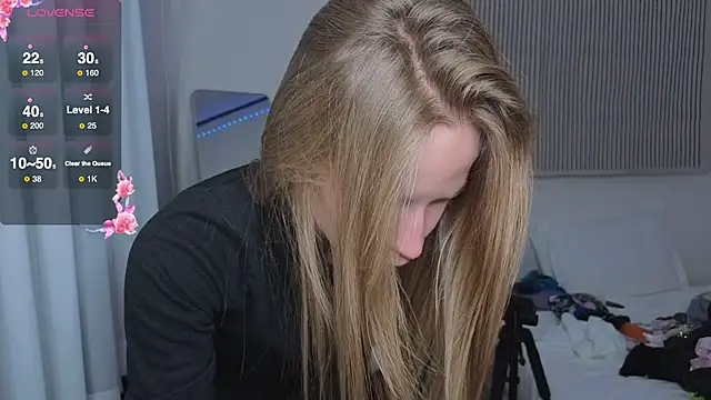 Elis Fox online show from 13, 2, 2026