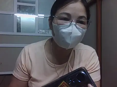 MaiHuong77 online show from 15, 10, 2025