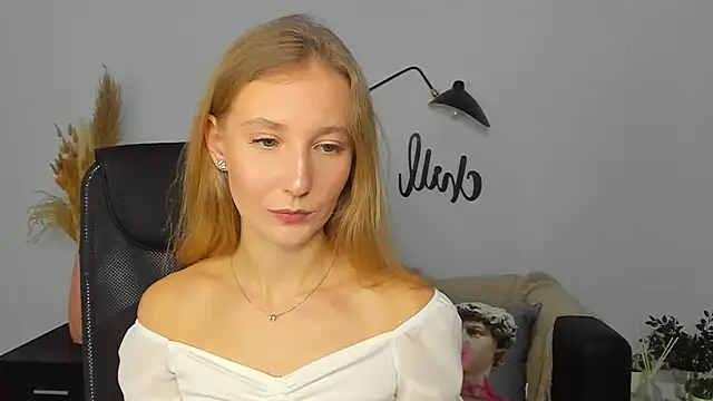 LolaWilsons online show from 14, 1, 2025