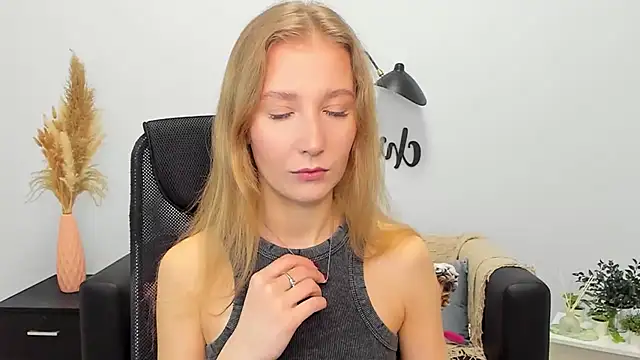 LolaWilsons online show from 29, 1, 2025