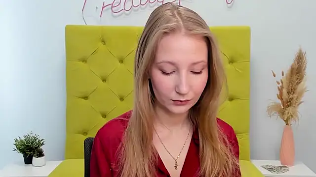 LolaWilsons online show from 6, 3, 2026