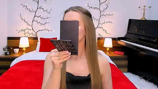 RozzitaBedberry online show from 7, 2, 2025