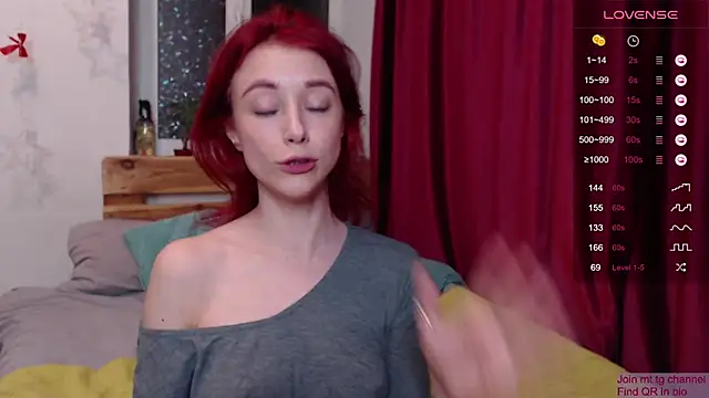 Snapshot of spoilme_gently chatting on 21, 10, 2025 spoilme gently online show from 21, 10, 2025