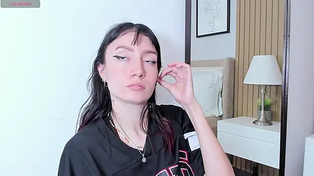 lizzy davis 1 online show from 23, 11, 2025