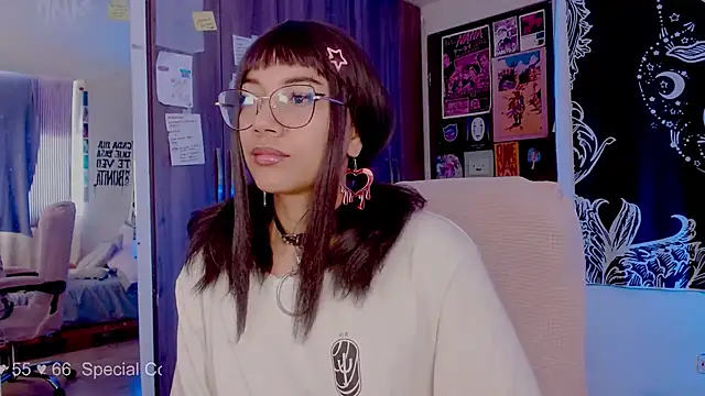 melissahowl online show from 9, 10, 2025