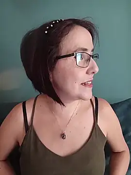 Snapshot of IsisBlake chatting on 21, 6, 2026 IsisBlake online show from 21, 6, 2026