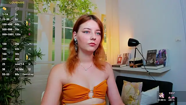 pretty little thing online show from 13, 9, 2025