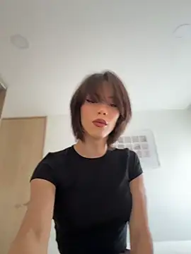 Carlita cute online show from 7, 6, 2026