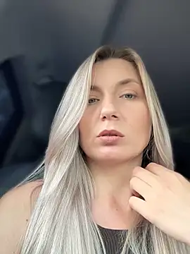 Crazy-Rosa online show from 8, 4, 2026