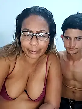 Afroditabichota online show from 17, 3, 2025