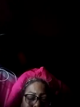 Afroditabichota online show from 2, 10, 2025