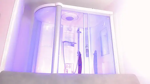 sexy-luna-star-ts online show from 10, 10, 2025