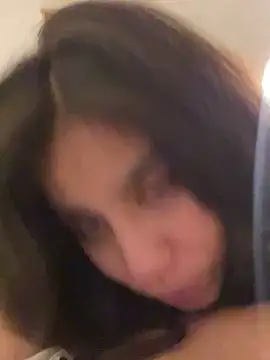 Snapshot of Cuteandhornyy chatting on 13, 3, 2025 Cuteandhornyy online show from 13, 3, 2025