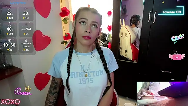 sweetlittlelisa online show from 11, 3, 2026