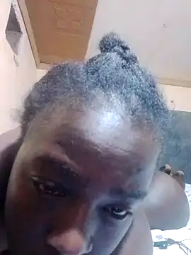 Snapshot of Nasty_queen20 chatting on 31, 12, 2024 Nasty queen20 online show from 31, 12, 2024