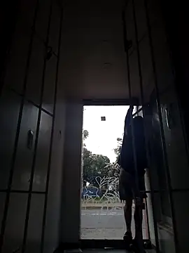 weedmanhot28 online show from 8, 2, 2025