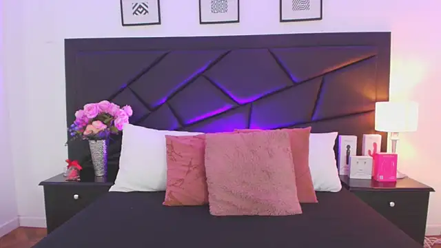 SophieCarther online show from 4, 10, 2025