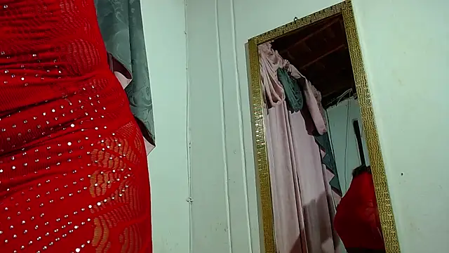 MielSquirt online show from 8, 10, 2025