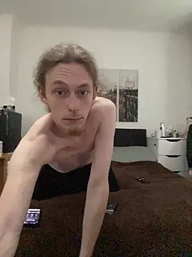 Snapshot of Dudetime chatting on 28, 10, 2025 Dudetime online show from 28, 10, 2025