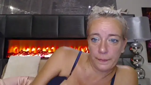 Wendysexyx online show from 16, 3, 2026