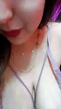 LoNa-daloua online show from 4, 2, 2025