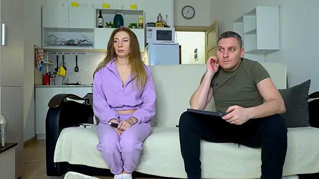 littlesweettifany online show from 14, 1, 2026