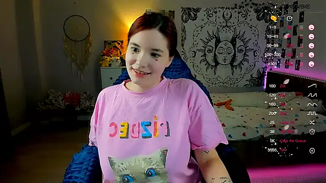 Snapshot of callmekatesmith chatting on 7, 12, 2024 callmekatesmith online show from 7, 12, 2024