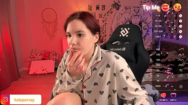 Snapshot of callmekatesmith chatting on 1, 3, 2025 callmekatesmith online show from 1, 3, 2025