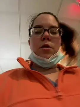 FreakNastyLacie online show from 8, 2, 2025