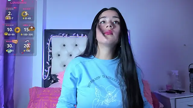 Veeronica Smith online show from 3, 2, 2025