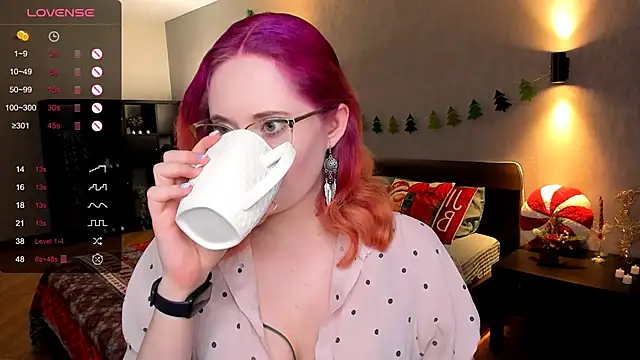 Aemilia  online show from 7, 1, 2025