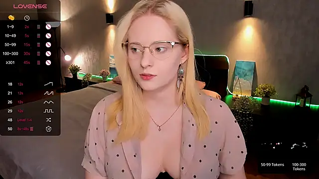 Aemilia  online show from 22, 3, 2025