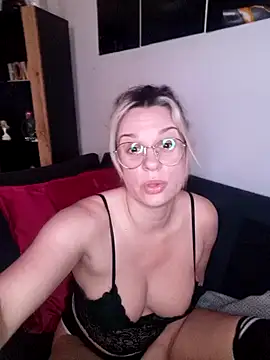 SpicyVicky online show from 19, 2, 2025