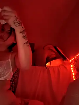 Linalicious online show from 8, 11, 2025