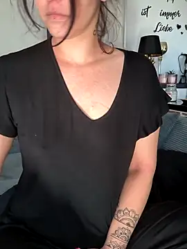 Linalicious online show from 22, 4, 2026