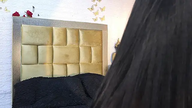 ximenawilliamss online show from 17, 2, 2026