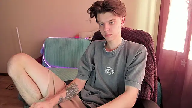 Liam sexy1 online show from 14, 3, 2025