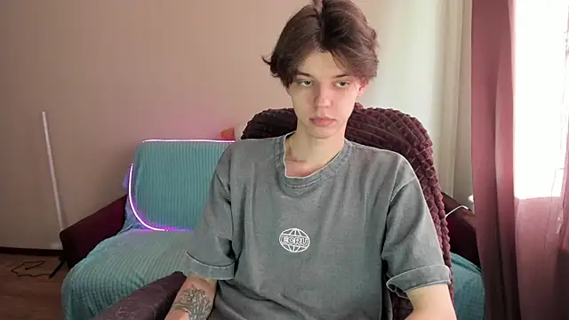 Liam sexy1 online show from 17, 3, 2025