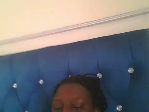 Snapshot of Heavy_ass chatting on 16, 2, 2025 Heavy ass online show from 16, 2, 2025